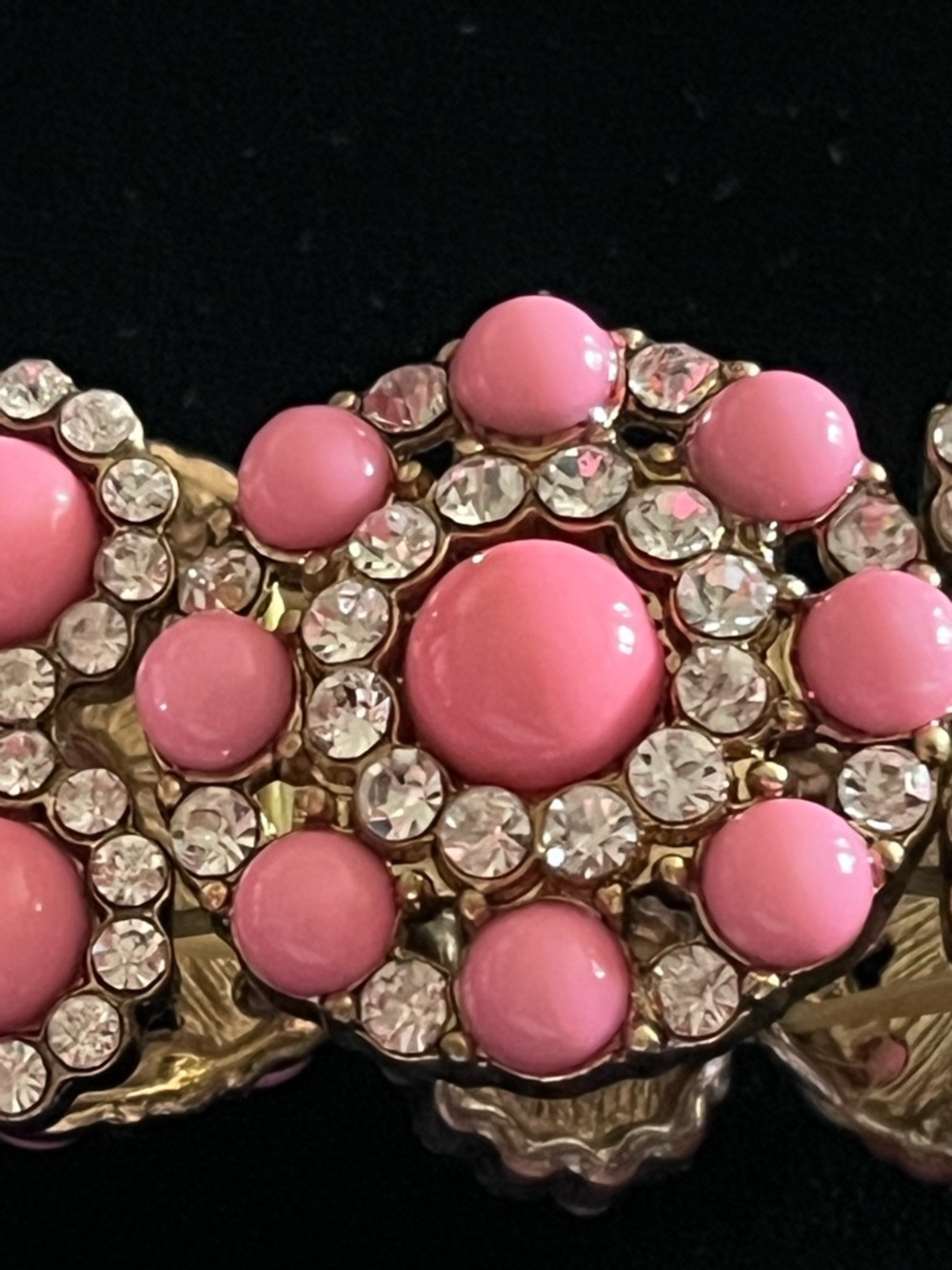 Vintage Pink Cabochon & Rhinestone Floral Stretch Bracelet - Picture 4 of 4